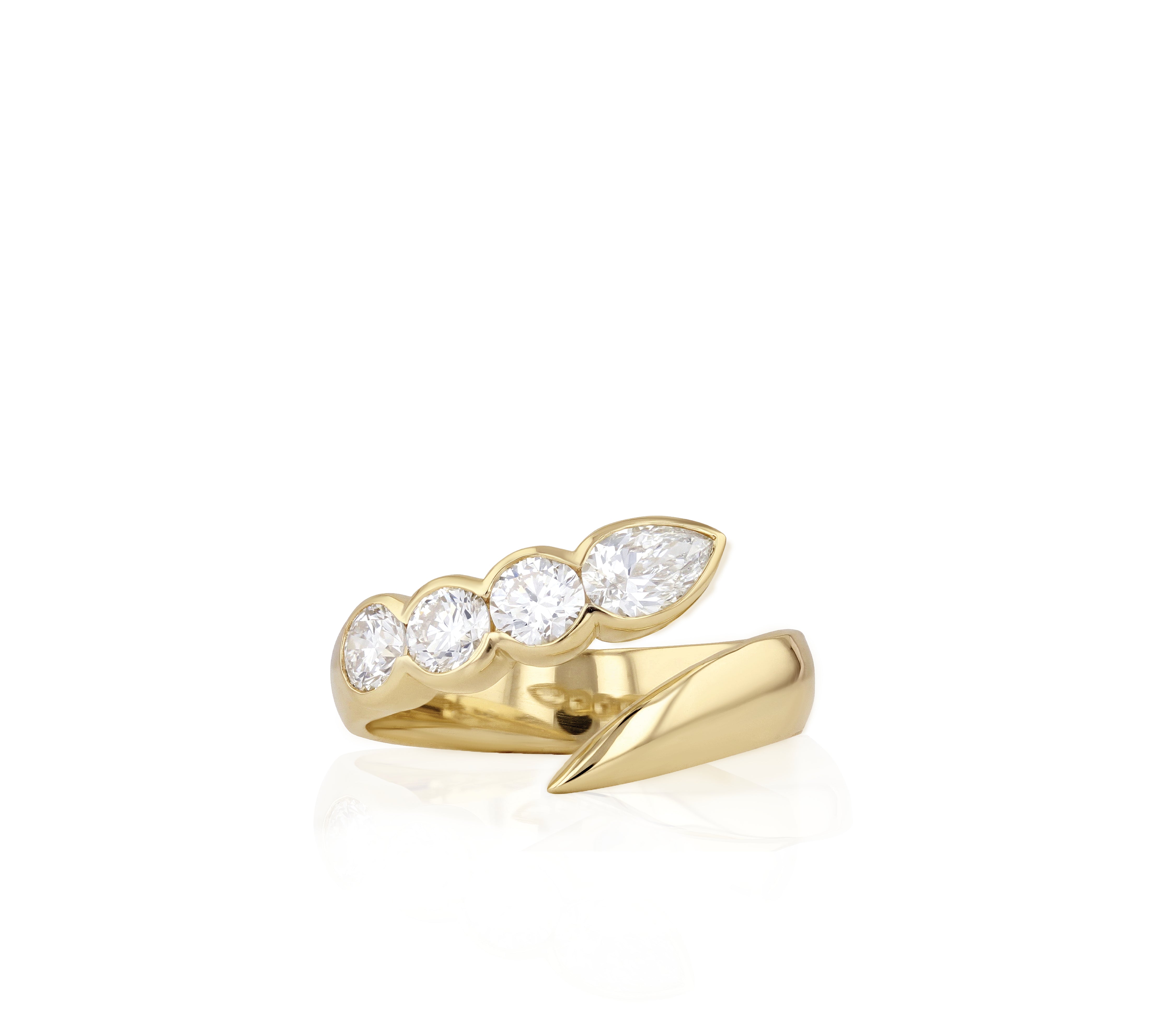 Cuddle Crescent Ring