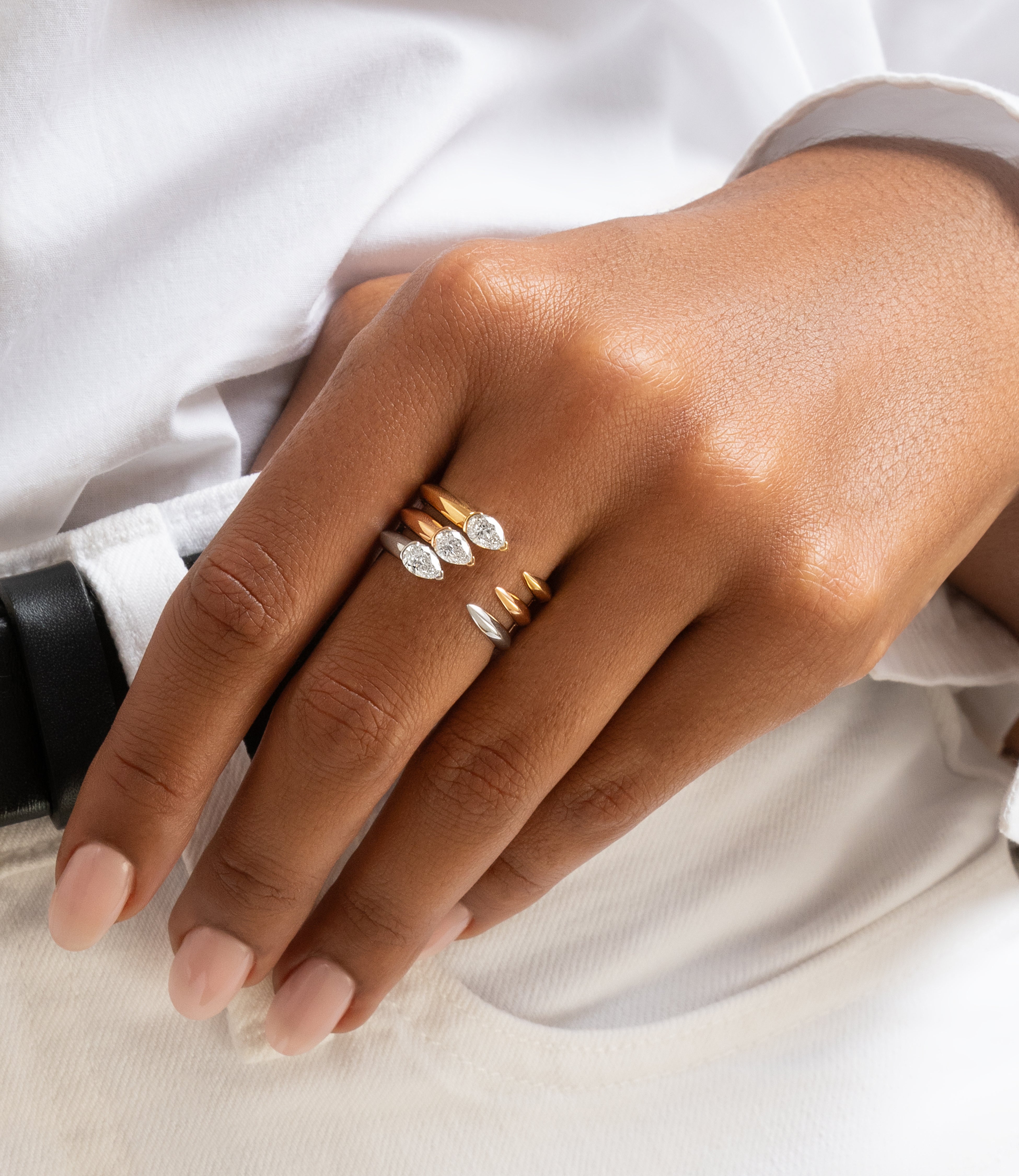 Tricolor Three Pear Shape Diamond Ring