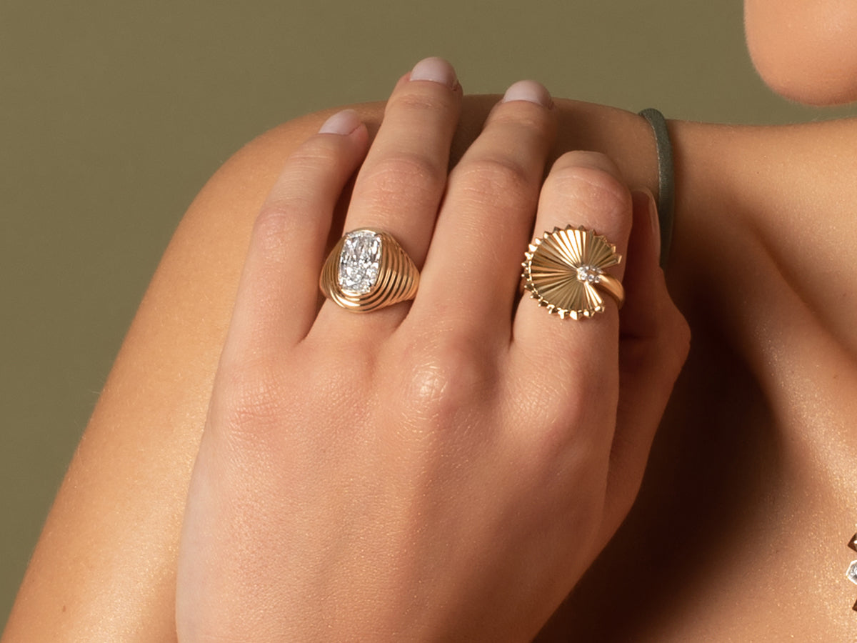 Aura Fan Ring
