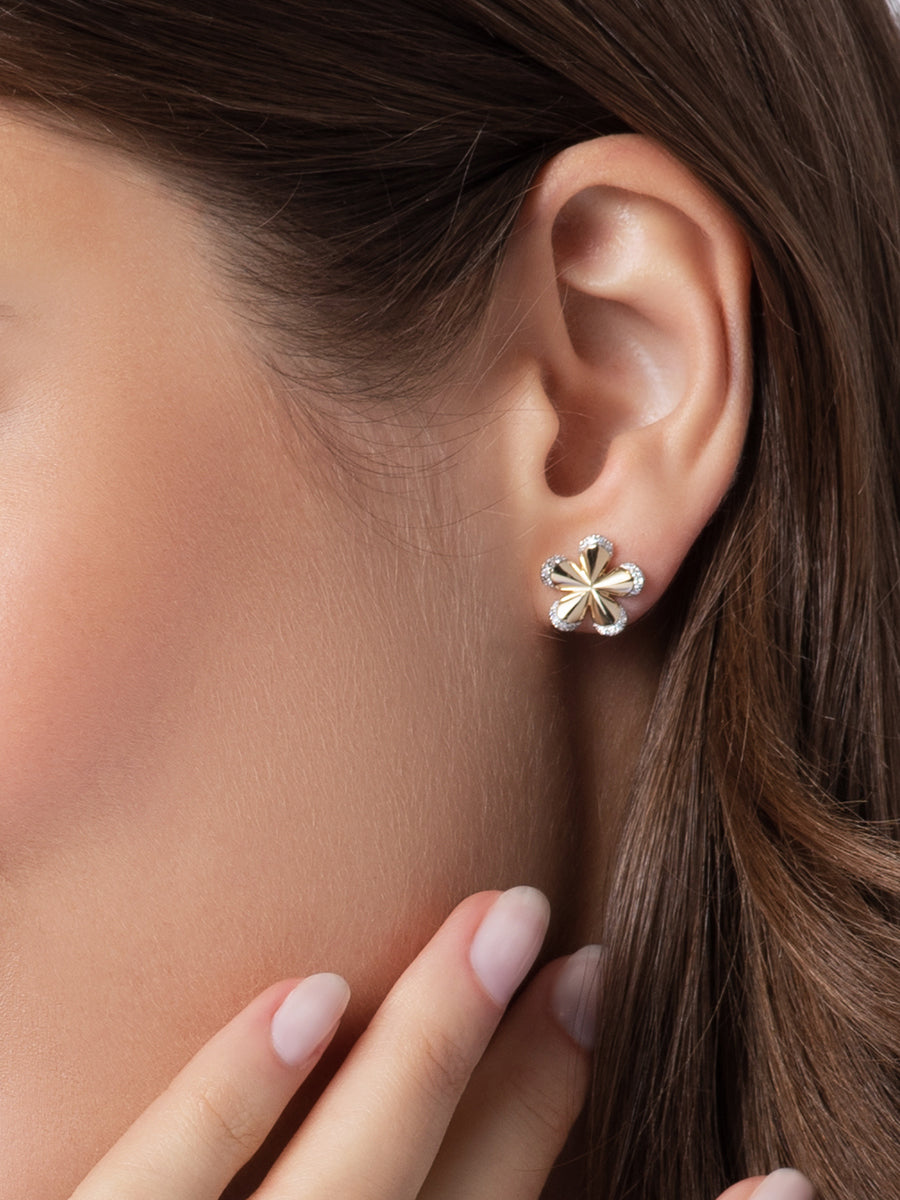 Pave Edge Forget-Me-Not Small Studs