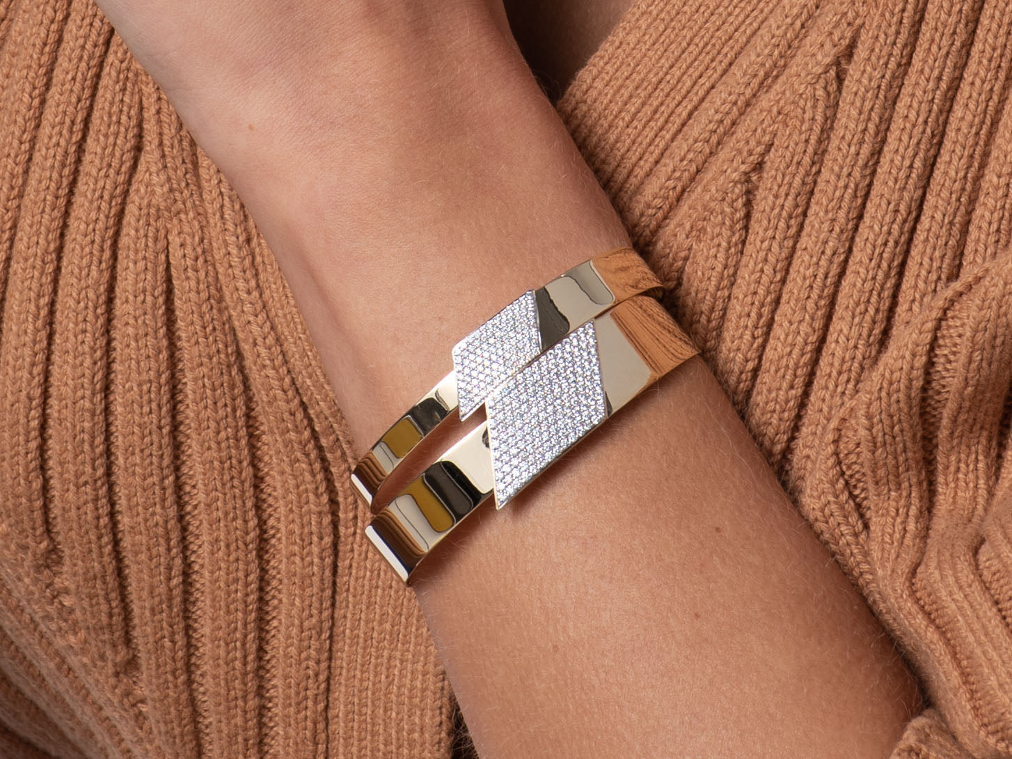 Graduated Angle Love Always Bracelet