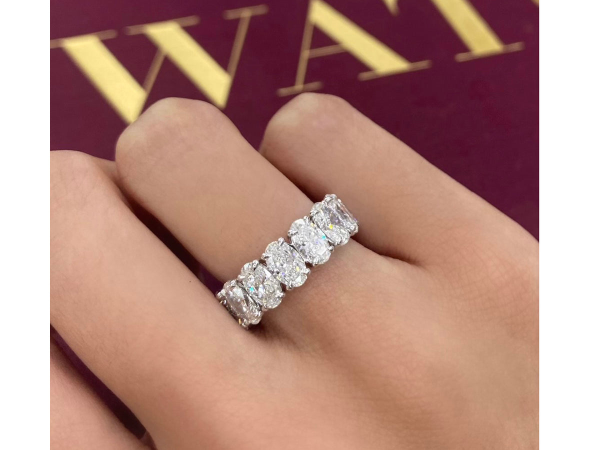 Oval diamond band shop
