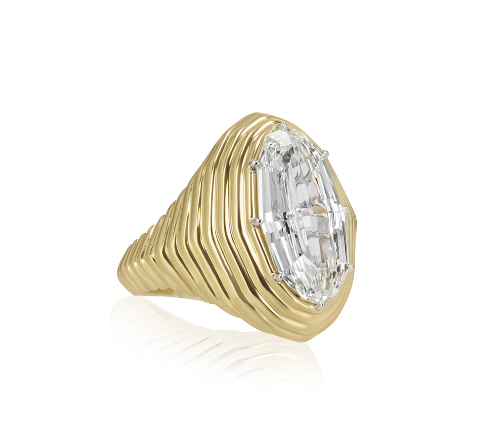 
                
                    Load image into Gallery viewer, Layered Step Cut Oval Diamond Ring
                
            