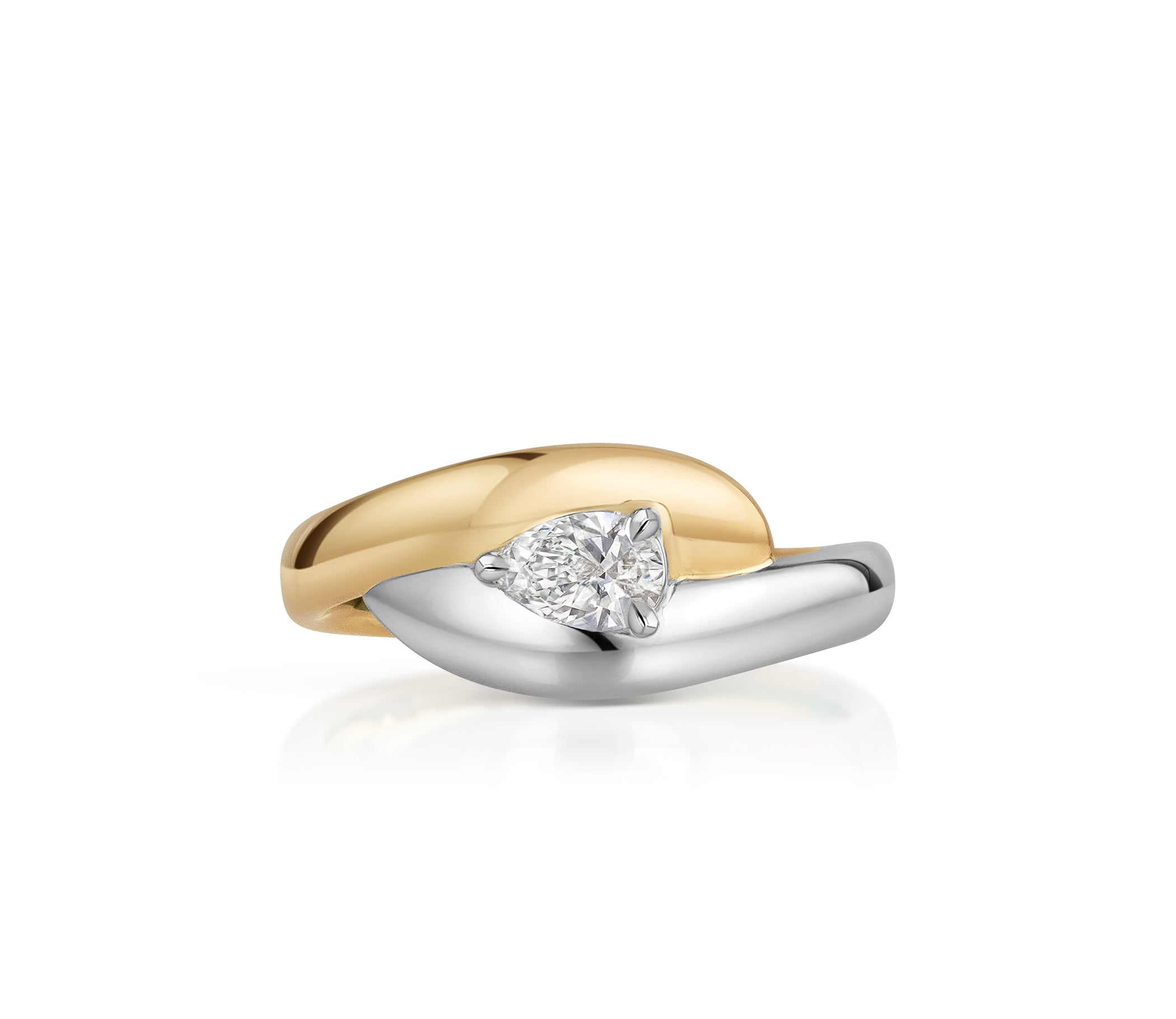 Cuddle Pear Two Tone Ring