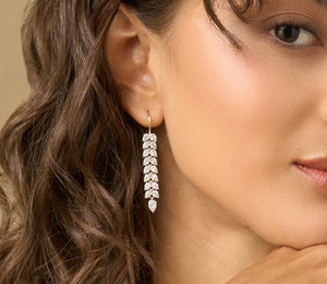 Diamond Long Double Pear Leaf Leverbacks