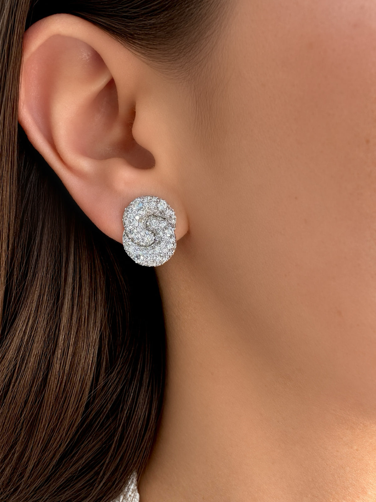 #Finish_White Rhodium