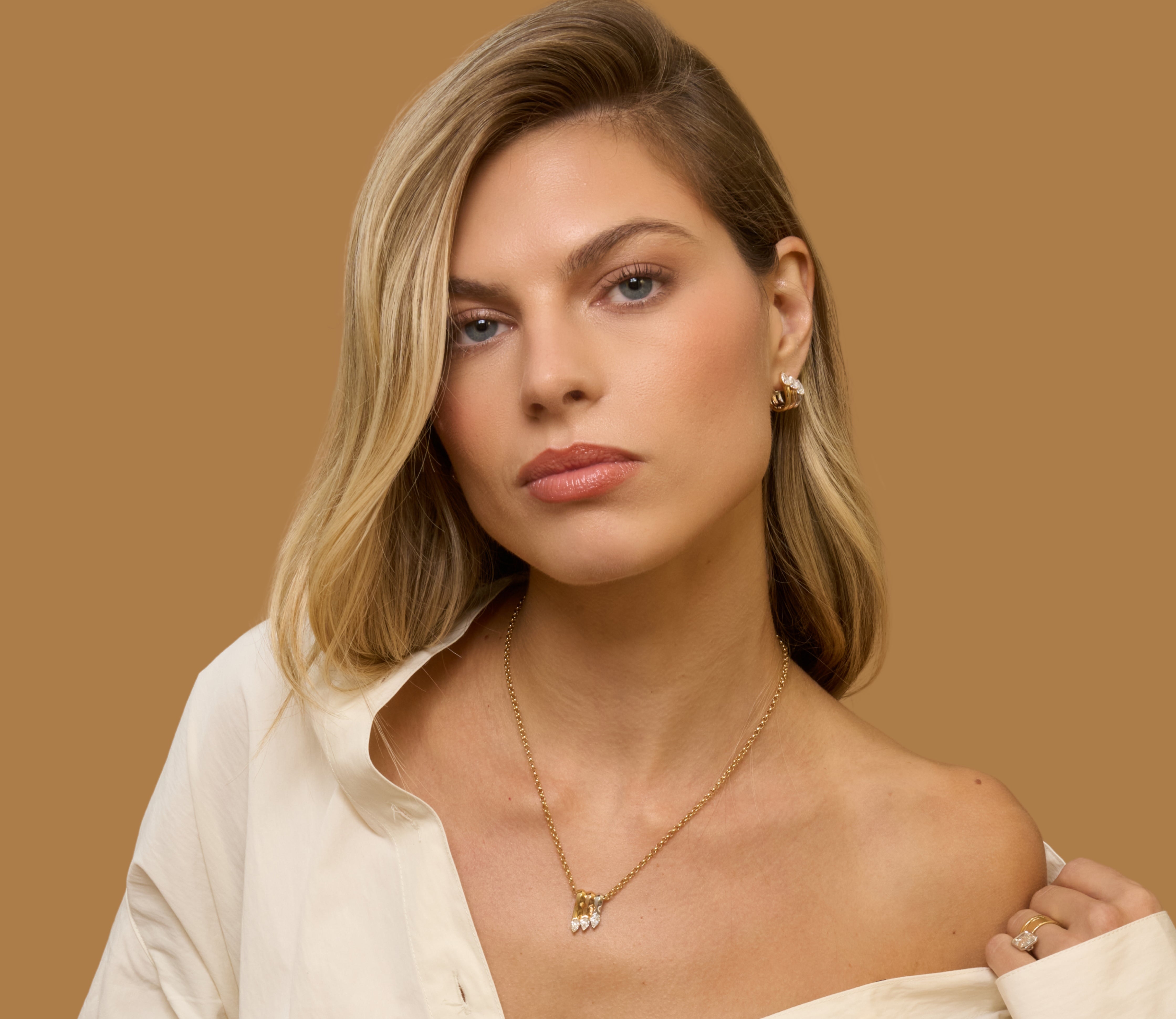 Tricolor Three Pear Shape Diamond Necklace