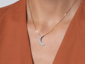 
                
                    Load image into Gallery viewer, Infinity Crescent Moon 22mm Necklace
                
            