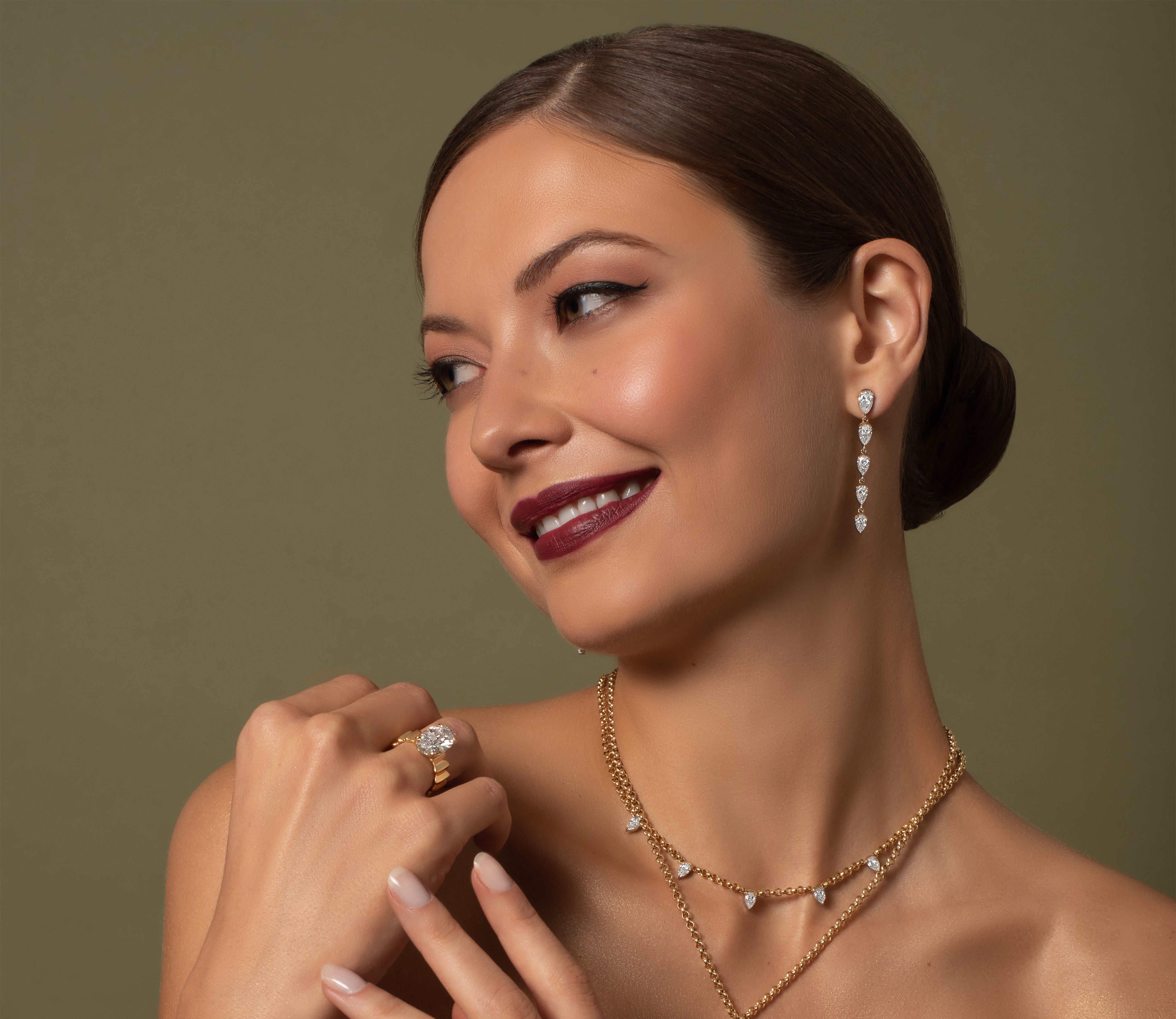 Graduated Cuddle Pear Drop Earrings