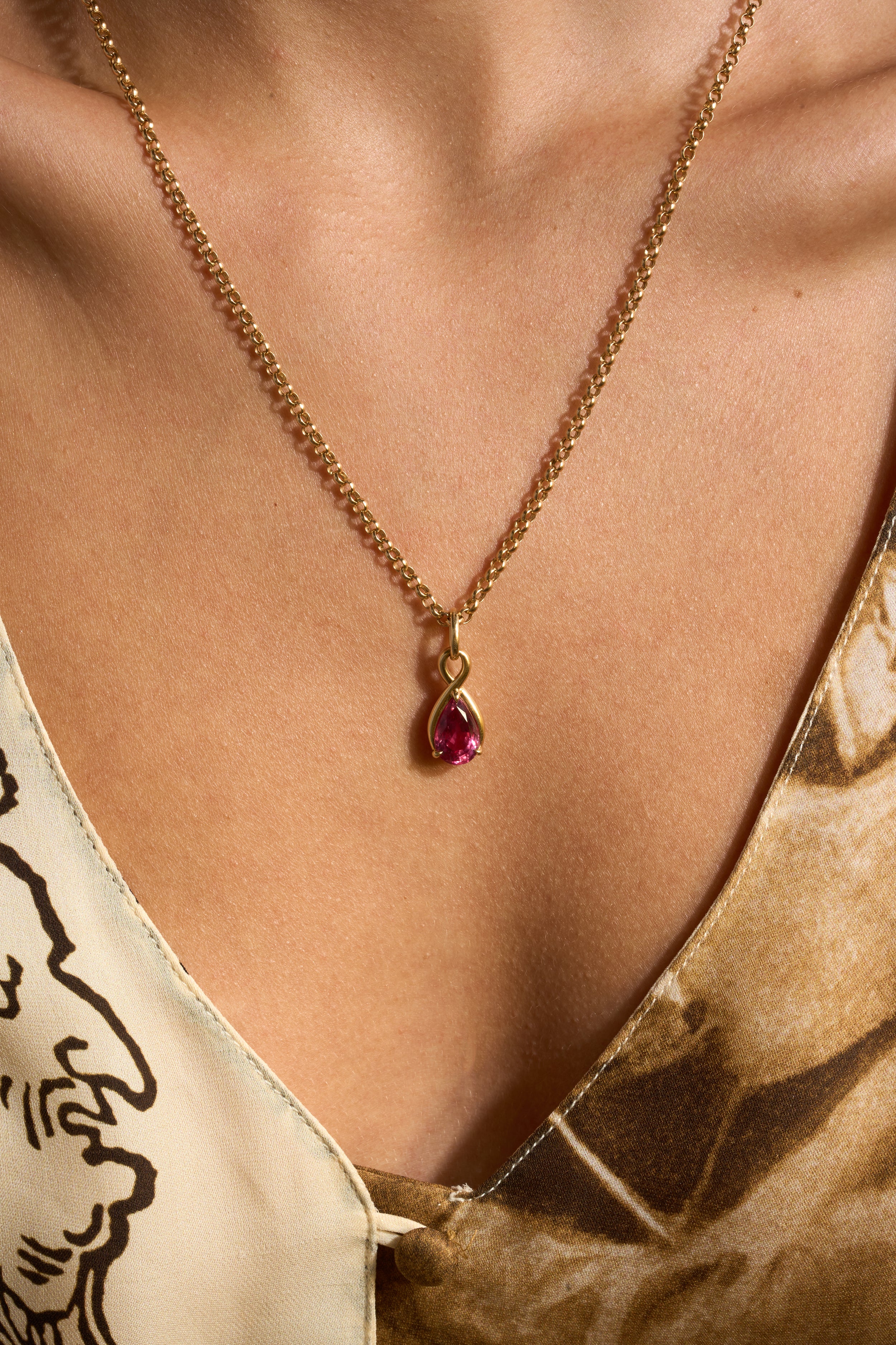 Padparadscha Pear Shape Sapphire Pirouette Pendant