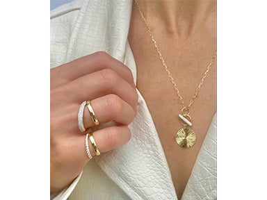 Aura Toggle Necklace