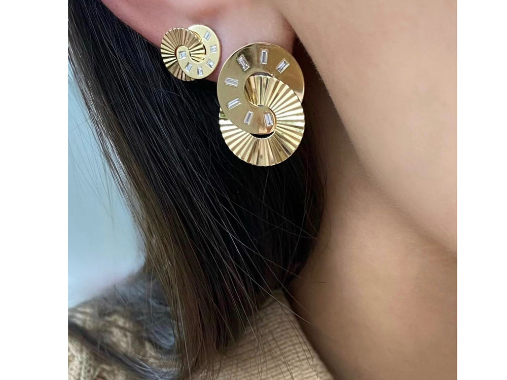 Large Baguette Diamond Aura Interlocking Stud Earrings