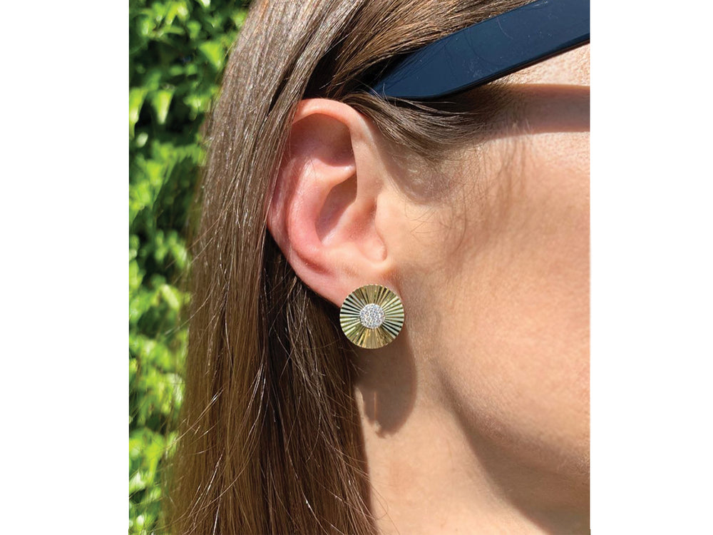 
                
                    Load image into Gallery viewer, Large Aura Stud Earrings
                
            