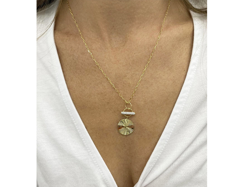 
                
                    Load image into Gallery viewer, Aura Toggle Necklace
                
            